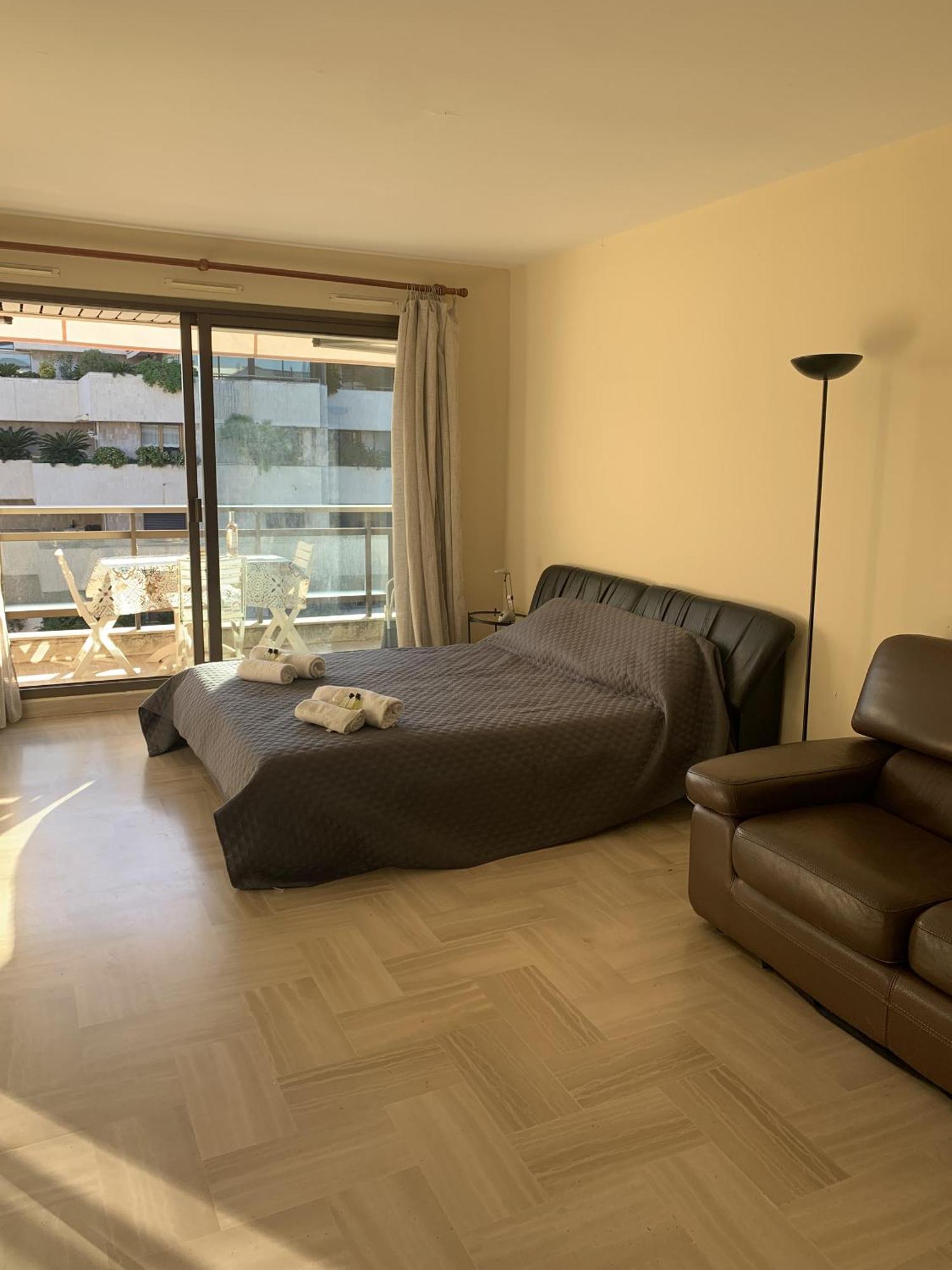 Gray D'Albion Pol519 Studio Cannes Exterior foto